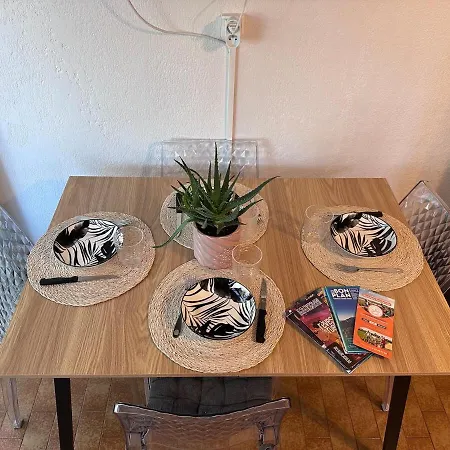 Spacious - Av De La Mediterranee - Air Conditioning - Wifi- Parking