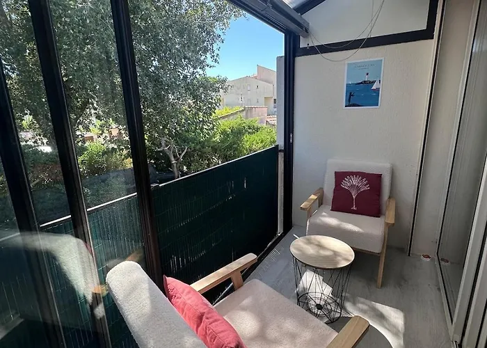 Apartament Spacious - Av De La Mediterranee - Air Conditioning - Wifi- Parking