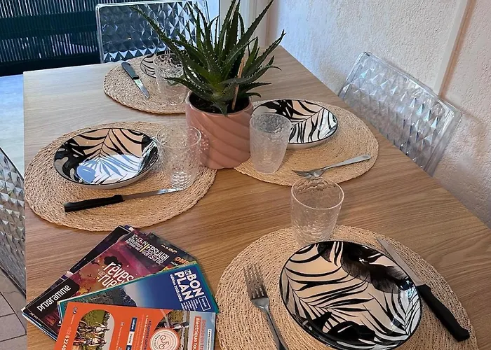 Apartament Spacious - Av De La Mediterranee - Air Conditioning - Wifi- Parking *