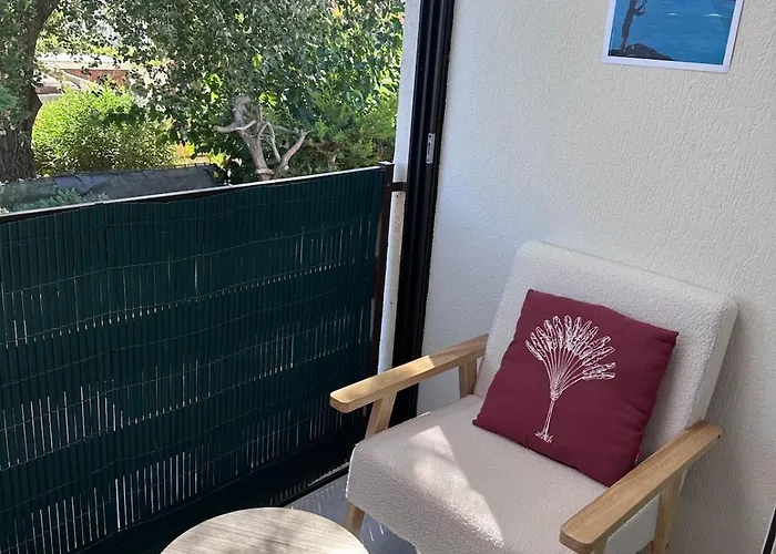 Apartament Spacious - Av De La Mediterranee - Air Conditioning - Wifi- Parking