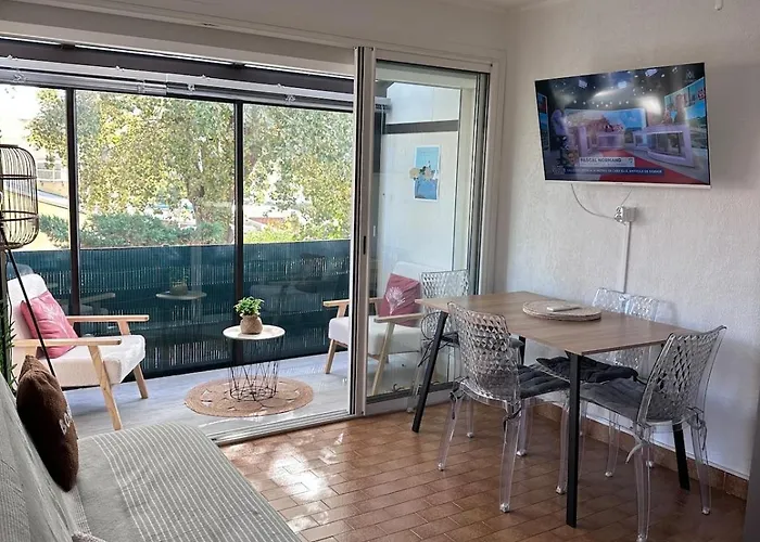 Spacious - Av De La Mediterranee - Air Conditioning - Wifi- Parking Apartament Marseillan (Herault)